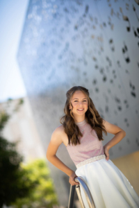 Girl In front of Temple for Bat Mitzvah - Evan Guston Photography