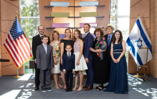 Bat Mitzvah Family Picture - Evan Guston Photography